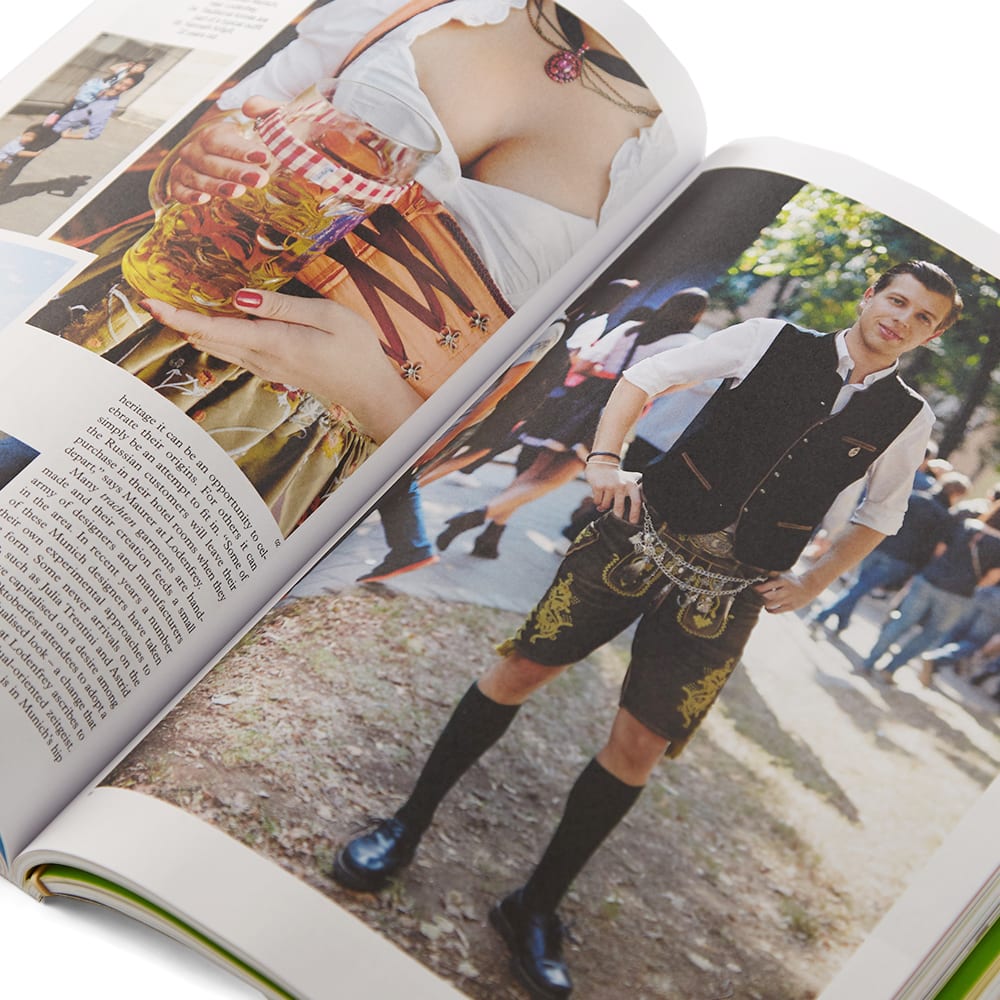 Monocle Issue 89, Vol. 9, Dec 2015 END. (SE)