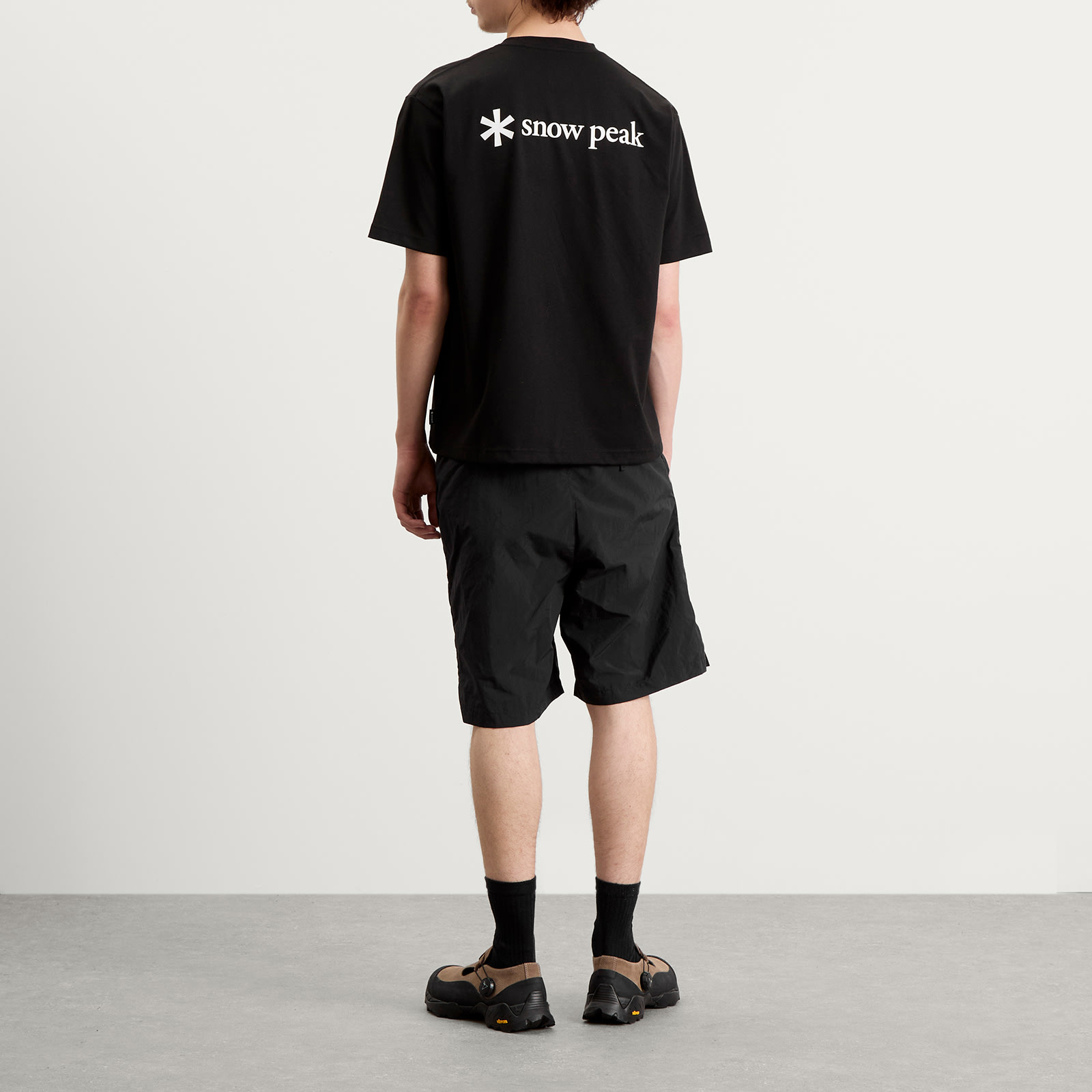 https://media.endclothing.com/media/catalog/product/1/1/11-08-2025-BLR_NSD-TS-25AU004-BLK_m8_1.jpg