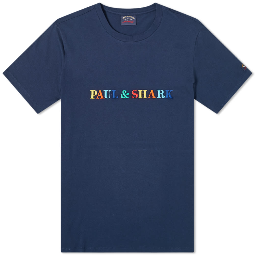 Breathing new life into their moniker with multi-coloured embroidery, Paul & Shark deliver their logo tee in a nautical navy. Promising a super soft fit, it boasts a comfortable cotton build, whilst ribbed knit to the crewneck offers a snug fit.  

100% Cotton
Ribbed Crewneck
Embroidered Branding
Woven Brand Patch
