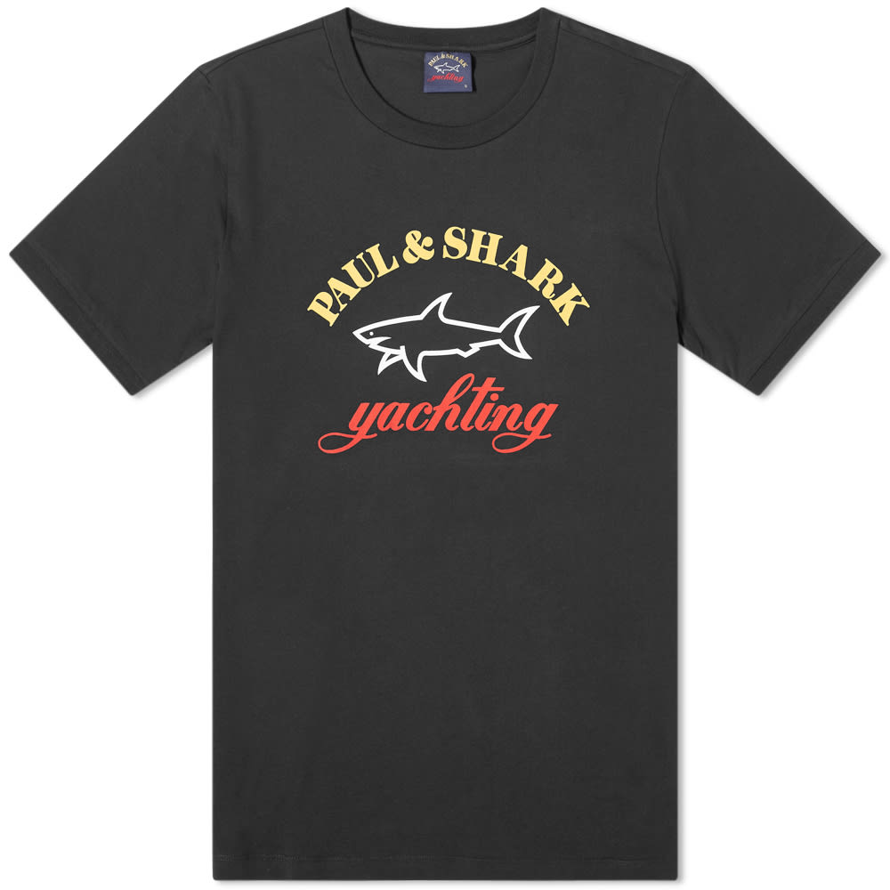 Oozing vintage appeal, Paul & Shark pay homage to their 1975 beginnings with the Ringer tee. Proudly stamped front and centre with the luxury brand’s retro print, this short sleeve style is finished in a soft cotton jersey, delivering all-day comfort.

100% Cotton
Ribbed Crewneck
Printed Branding
Made in Italy