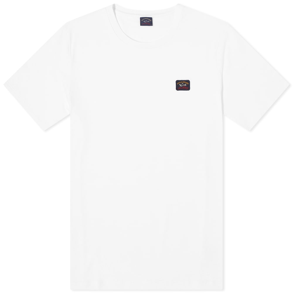 Creating staple styles with a luxurious edge, Paul & Shark present their logo tee in an all-white cotton jersey. Built with high-quality Italian craftsmanship, it is effortlessly styled with an appliquéd patch to the chest, nodding to the brand’s yachting history.

100% Cotton
Ribbed Crewneck 
Appliqué Branding
Made in Italy