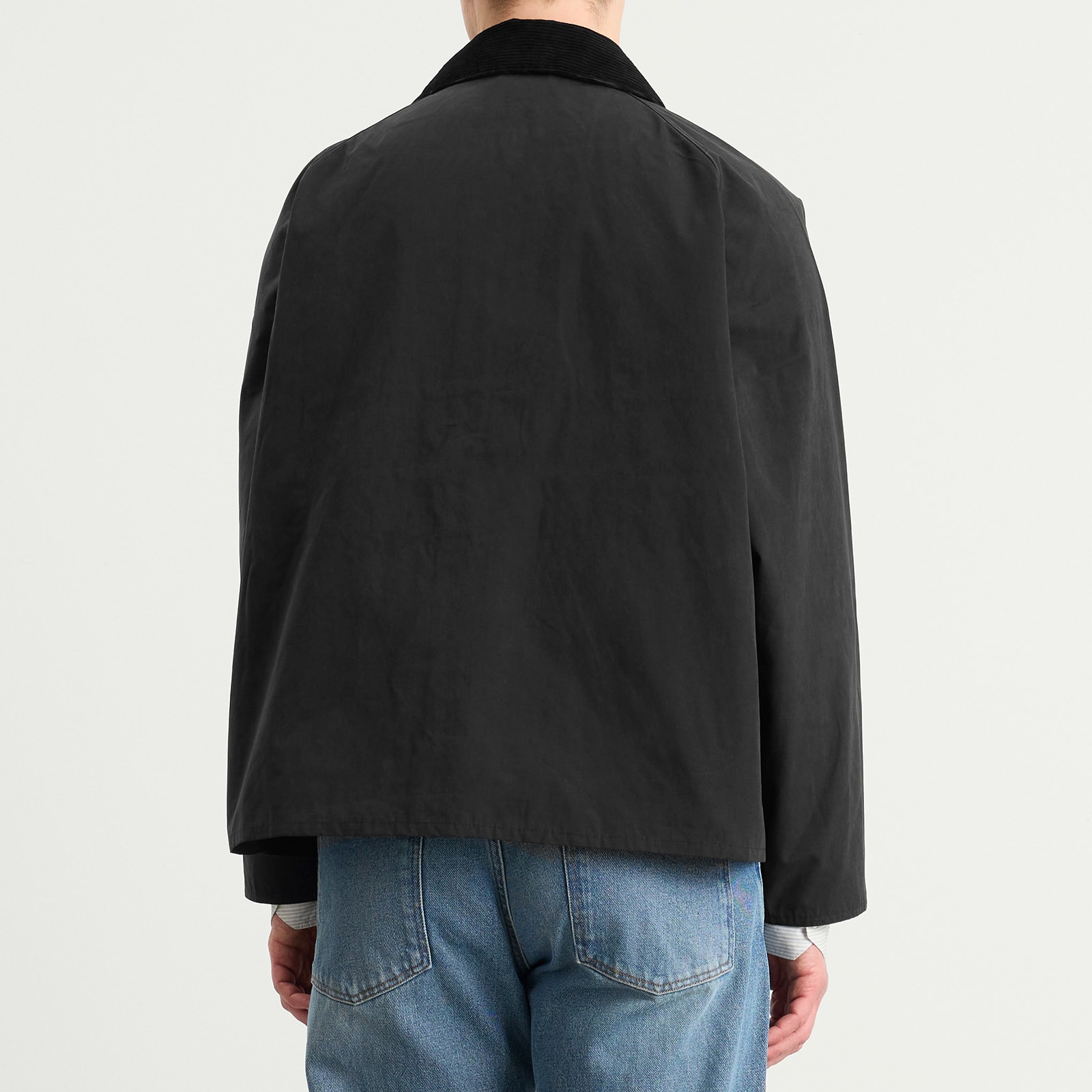https://media.endclothing.com/media/catalog/product/1/2/12-02-2026-JW_MCA0931BK11_7_1.jpg