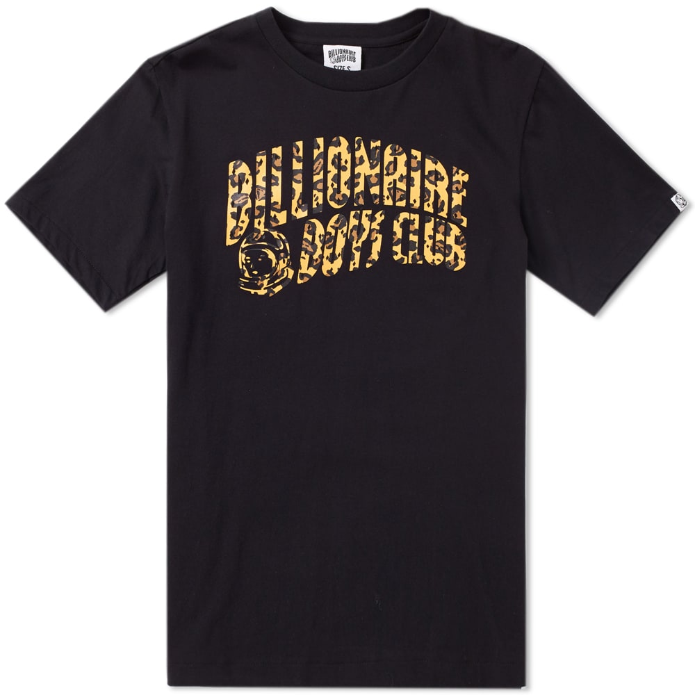 Billionaire Boys Club delivers a summer ready collection this season. Showcasing a vibrant logo print to the chest, the Leopard Arch Logo Tee comes cut from cotton. This style is finished simply with a ribbed crew neckline, letting its decoration do the talking.

100% Cotton
Screen Printed Logo to the Chest
Leopard Space Man Logo to the Back
Crew Neckline
Woven Logo Tab to the Sleeve