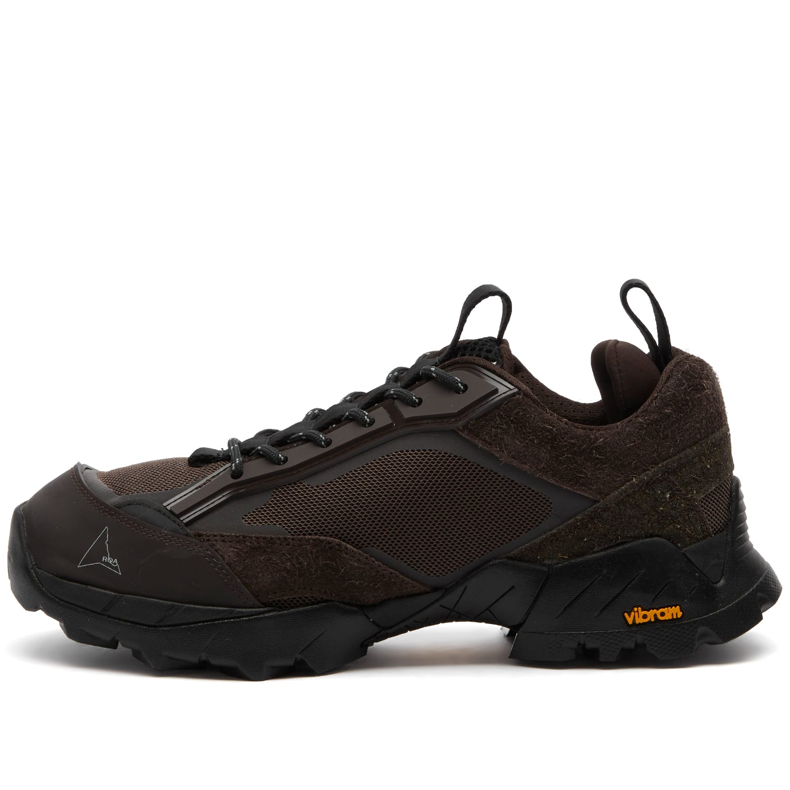 ROA｜TRAIL RUNNING SHOES (Lhakpa (NBUW140FA36-MTY0001)) ROA Lhakpa Hiking Sneaker Black | END. (KR)