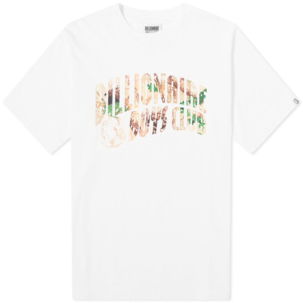Printed with bold Billionaire Boys Club branding, this short sleeved tee is an all-cotton style that’s delivered with a covert touch of camouflage integrated into its comfortable jersey construction. Infused with woodland graphics, the crew neck base layer is signed off with the label’s signature astronaut tab to one sleeve.
 
100% Cotton
Ribbed Crewneck
Woven Brand Tab