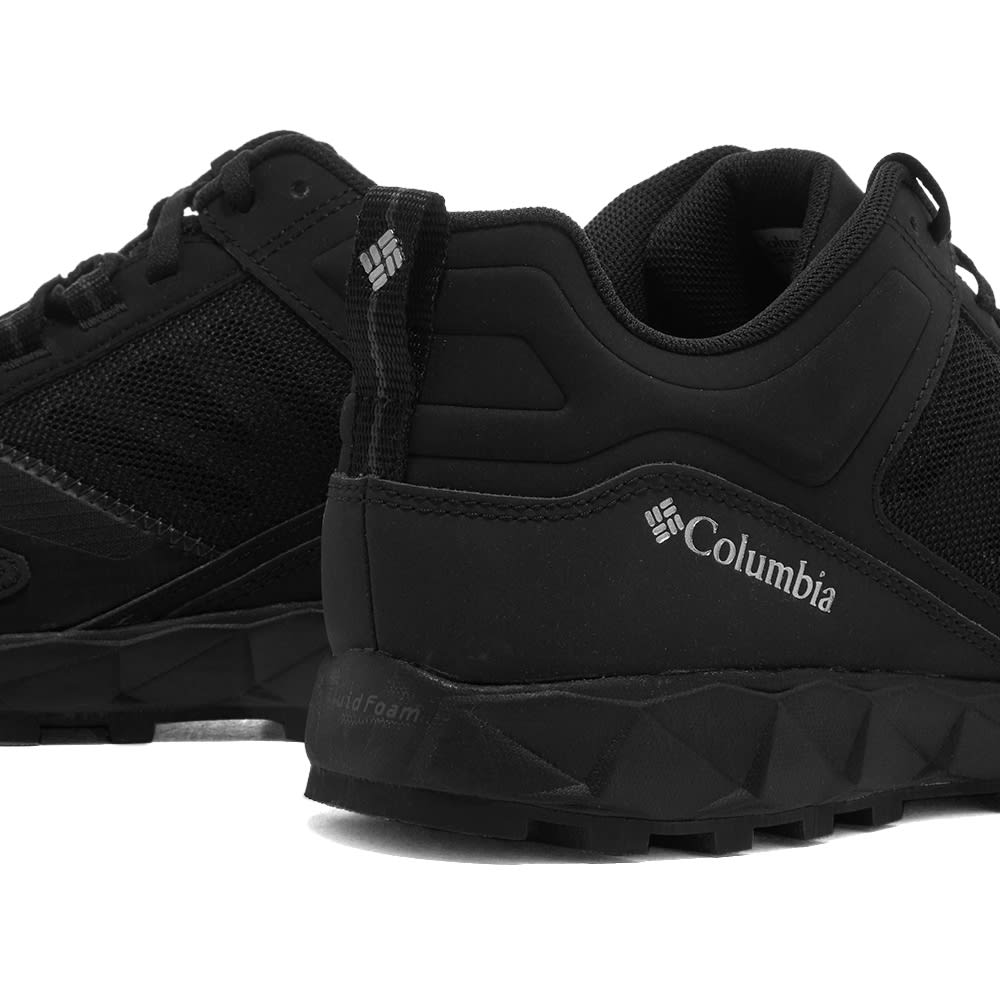 Columbia Flow District Black Dark Pewter END UK columbia-flow-district-black-dark-pewter-end-uk