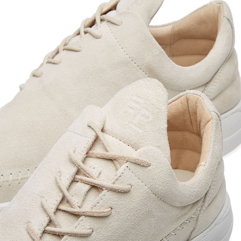 filling pieces race runner