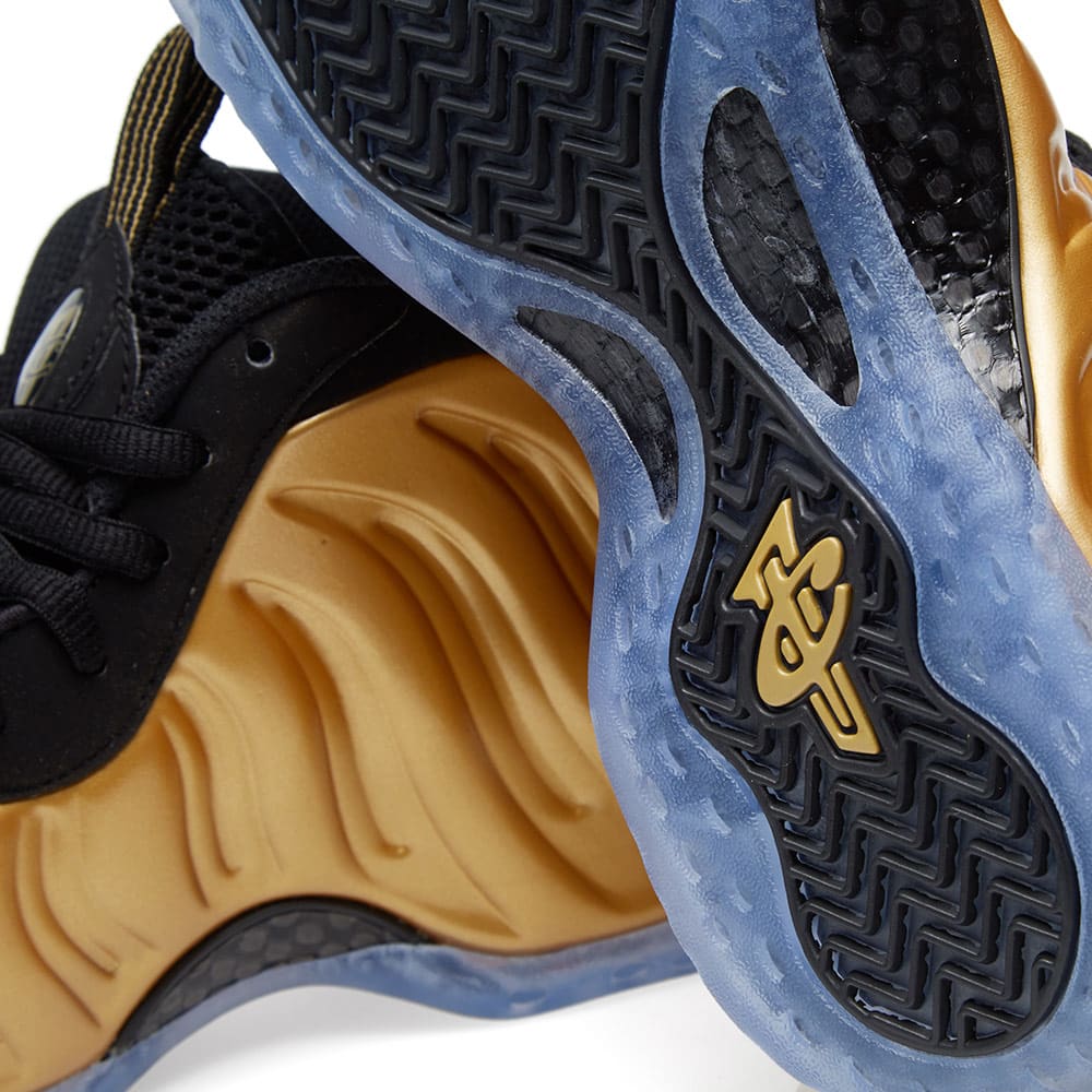 foamposite metallic gold