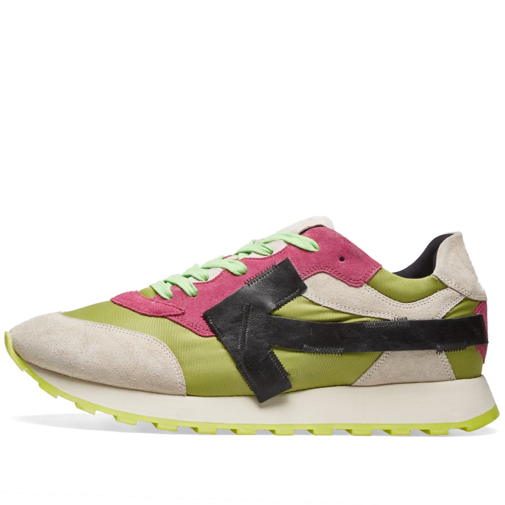 OFF-WHITE Off-White Arrow Running Sneaker,OMIA118S19D38034481021