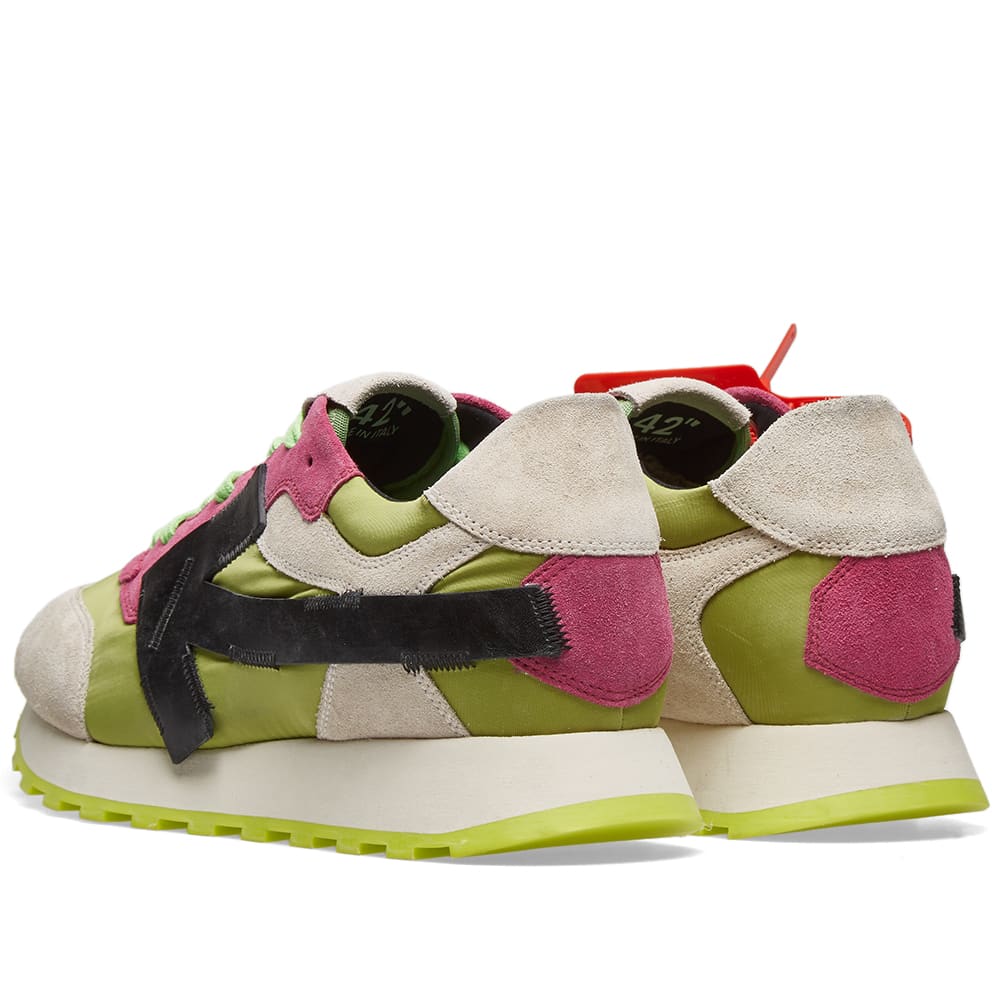 OFF-WHITE Off-White Arrow Running Sneaker,OMIA118S19D38034481021