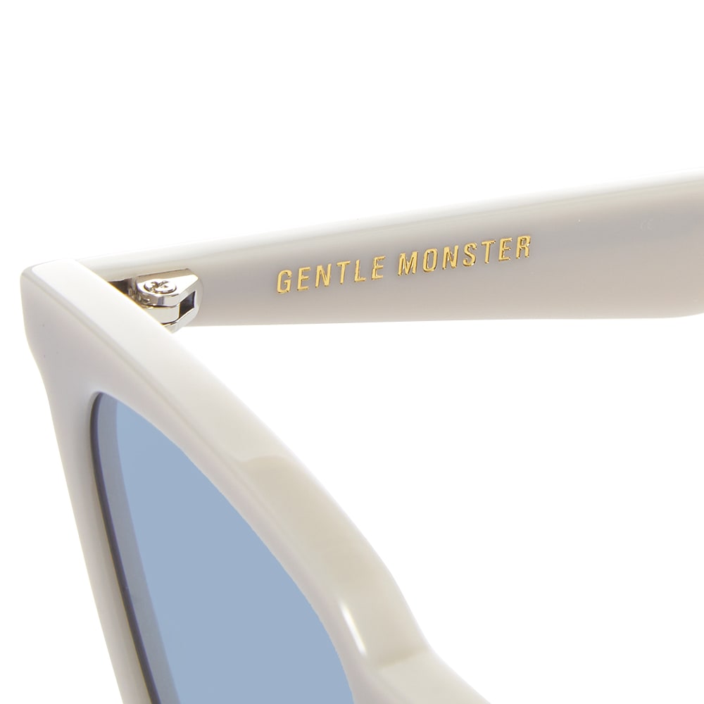 Gentle Monster Agail Sunglasses White & Blue END. (JP)