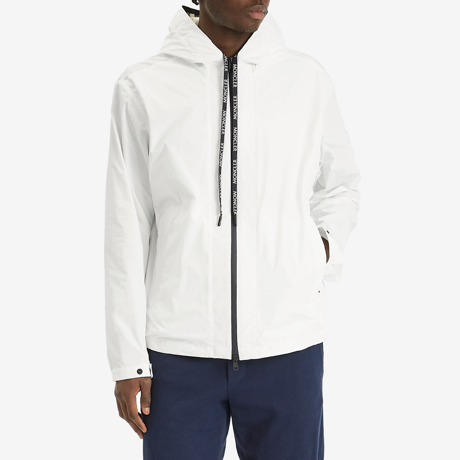 MONCLER CARLES　24aw　ナイロンジャケット　ホワイト　４ Moncler Men's Carles Hooded Jacket White - Curated Menswear