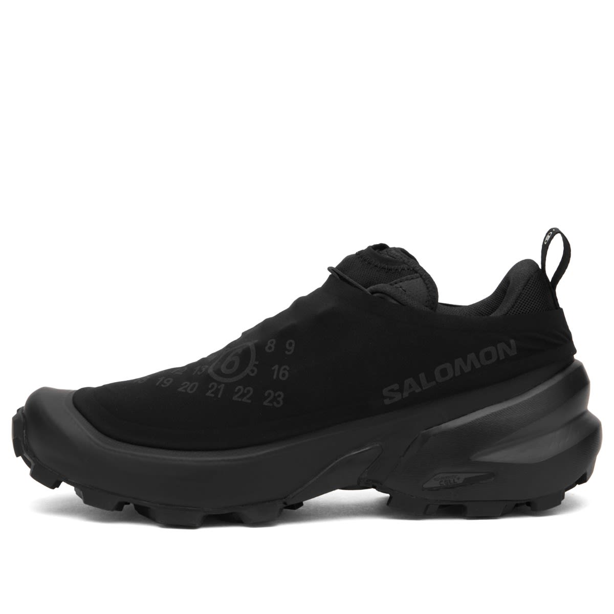 MM6 Maison Margiela Men's x Salomon Sneaker in Black/Black/Asphalt, Size UK 9