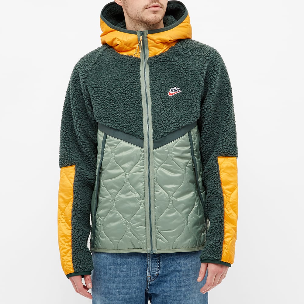 Nike Heritage Insulated Jacket Vintage Green & Spiral Sage END. (US)