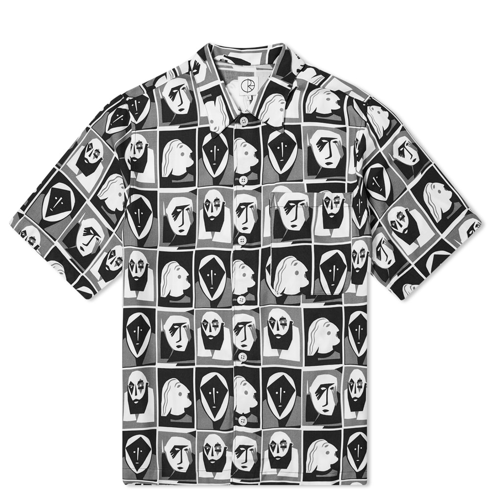 Perfect for cruising on a hot summer’s day, Polar Skate Co.’s vacation shirt is crafted from pure viscose to offer a light and breezy fit. Decorated with a seasonal ‘Selfie Art’ print checked throughout, it showcases the brand’s laid-back approach to skatewear.   100% Viscose Button Closure Chest Pocket Split Hem Made in Portugal