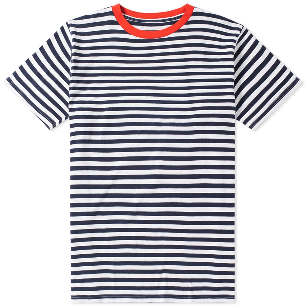 An indispensable part of every man’s summer wardrobe, a striped tee is an easy way to inject style and colour into your look. SOPHNET.’s rendition refreshes the palette with a white, blue and contrast red collar; paying homage to their all-things-Americana theme and overt focus on the American flag.

100% Cotton
Striped Body
Contrast Crewneck