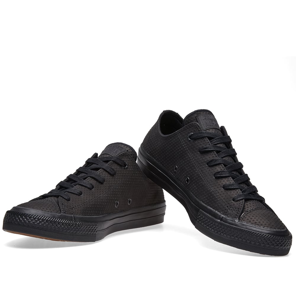 converse chuck taylor ii leather