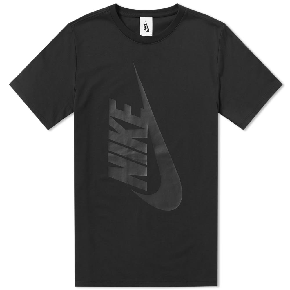 nikelab essentials tee
