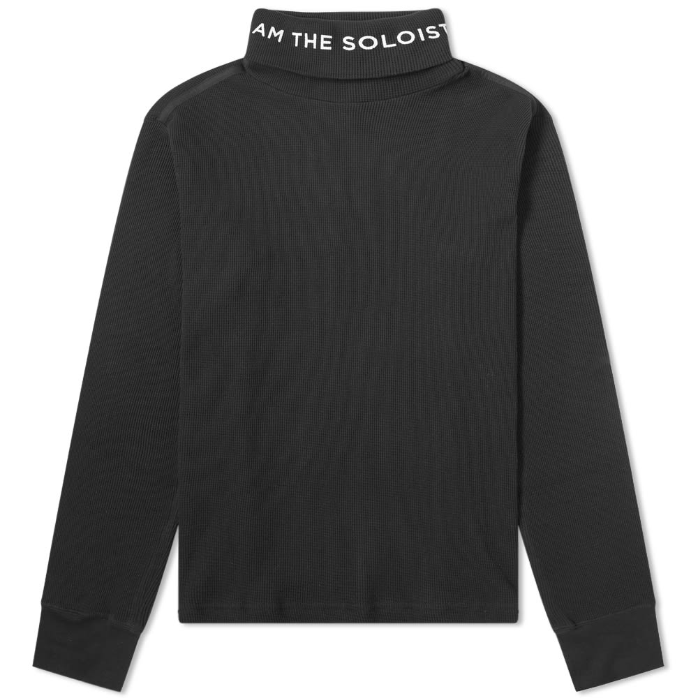 Accented with wrap-around branding to its roll neckline, this long sleeved waffle tee from TAKAHIROMIYASHITATheSoloist. has been crafted in Japan from pure cotton. Made to be layered during the winter months, its monochromatic build will team effortlessly with your rotation of distressed denim.

100% Cotton 
Waffle Fabric
Roll Neck 
Printed Branding
Ribbed Cuffs 
Made in Japan