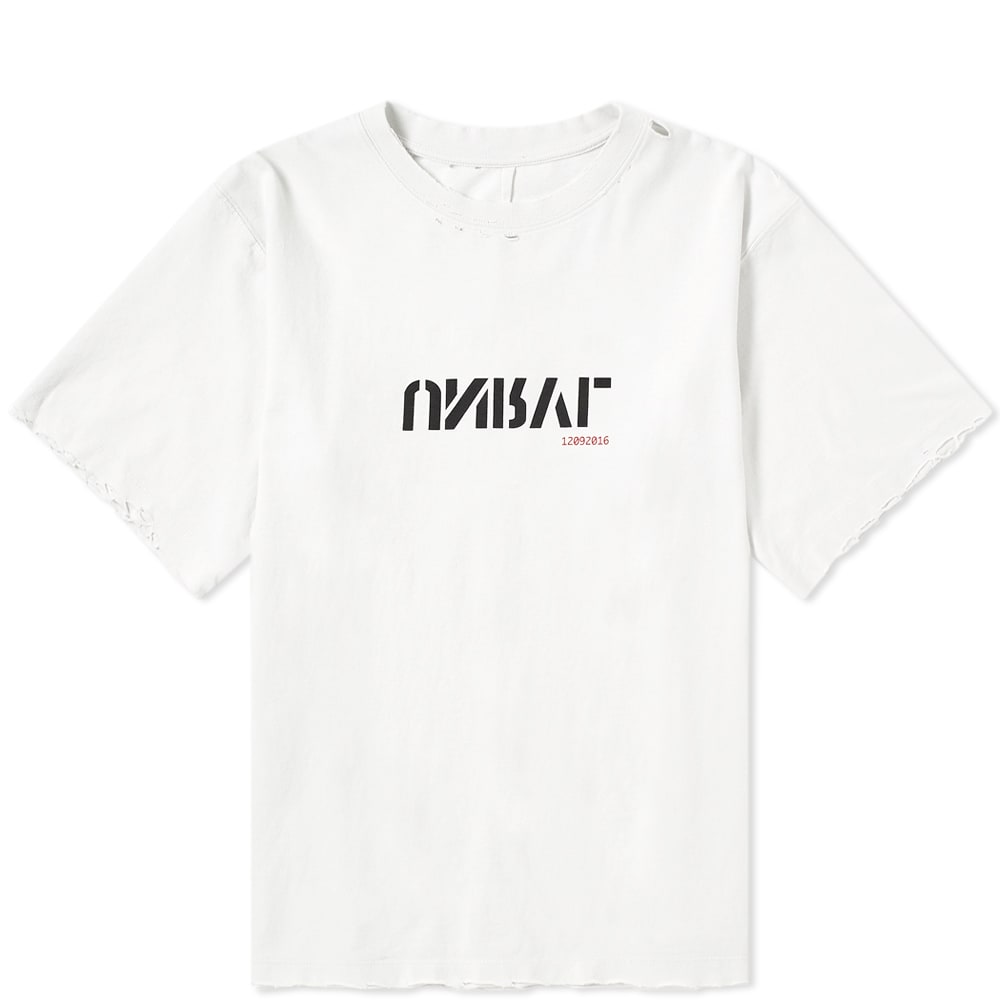 Bringing signature ‘UNRVL’ style to this oversized essential, Unravel Project present the skate tee with a distressed and deconstructed aesthetic. Wrapped in breathable jersey with raw, unfinished trims and a backwards-printed logo, the graphic-heavy basic is the perfect piece for skating the streets of LA – rounded off with a dose of military-spec style.

100% Cotton
Distressed Appearance
Ribbed Crewneck
Printed Branding
Woven Brand Patch
Made in Italy