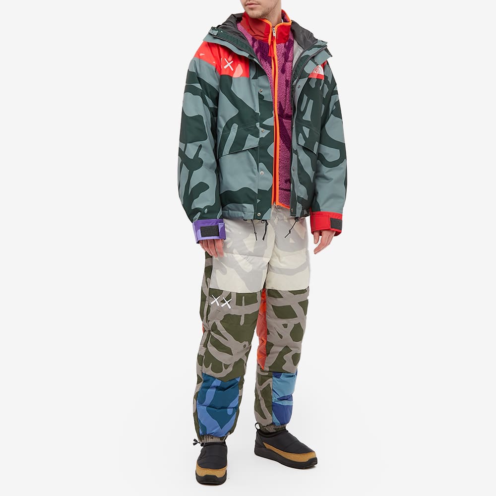 The North Face XX KAWS Retro 1986 Mountain Jacket Balsam Green 86 Print END. (NZ)
