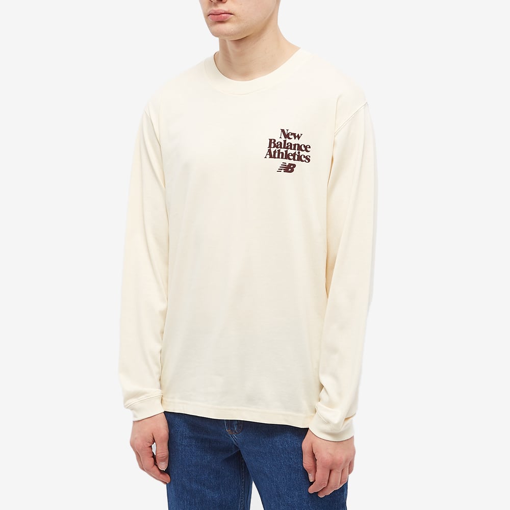 New Balance Long Sleeve Athletics 70s Run Graphic Tee White END. (Global)