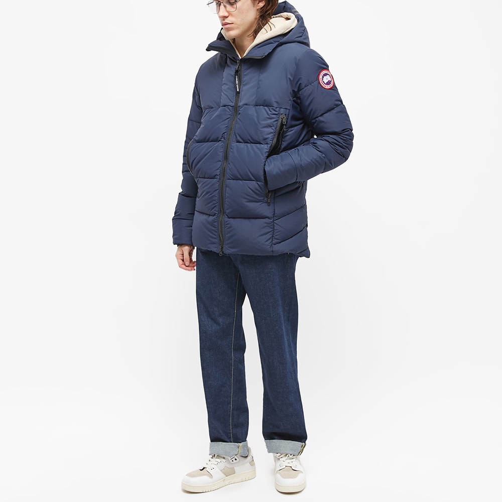 Canada Goose HyBridge Coat Atlantic Navy | END. (UK)