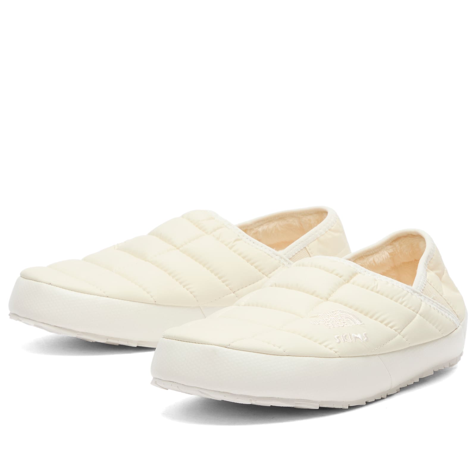 The North Face Thermoball Traction Mule V SKIMS Bone (Women's) — foto 2