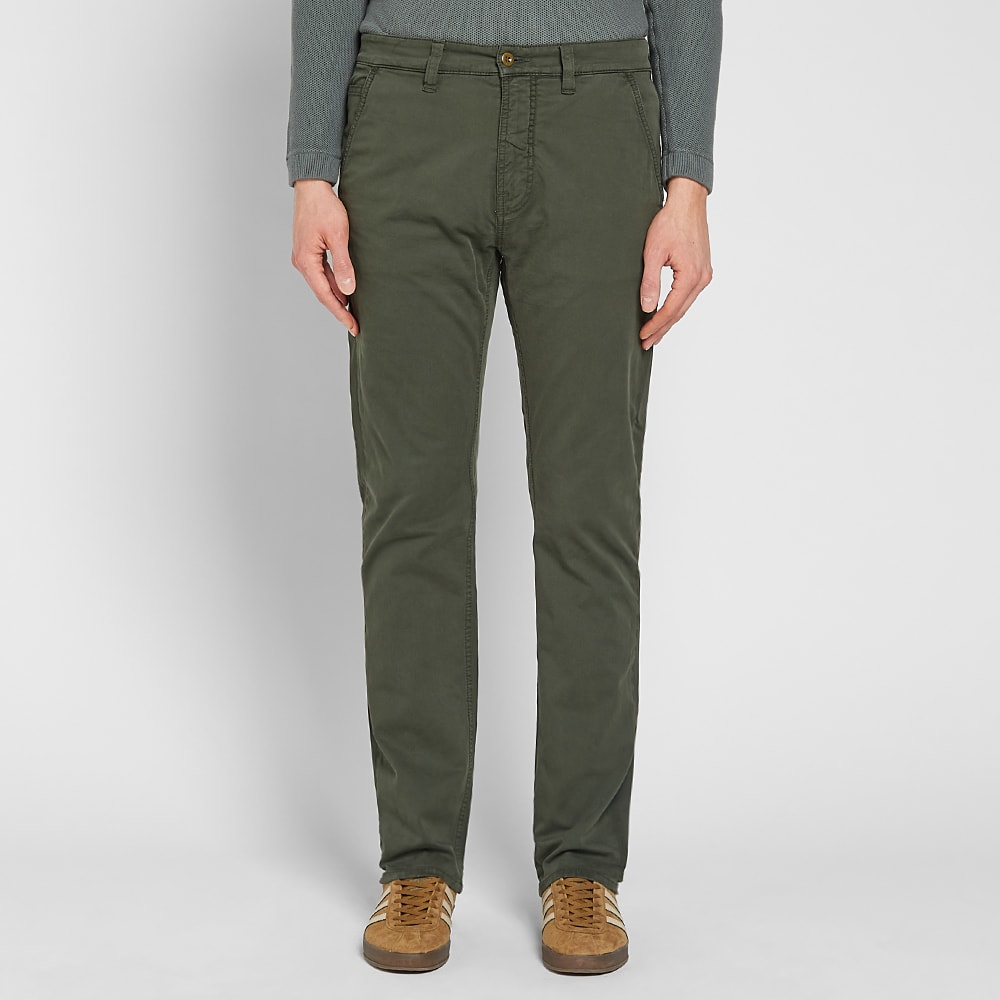 Nudie Slim Adam Chino Ivy Green | END. (US)