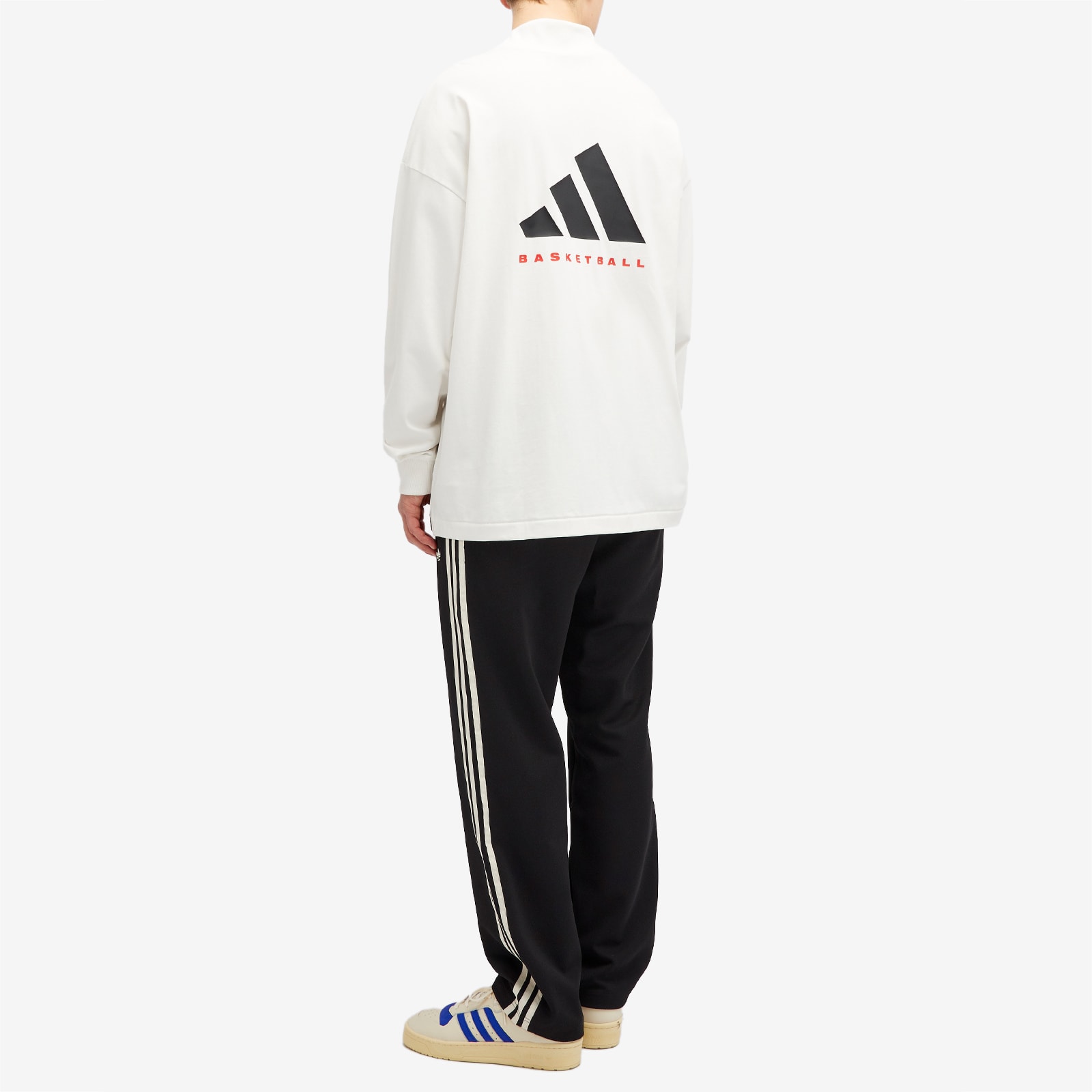 ★adidas★ Basketball Long Sleeve Tee Cloud White JE3766 All products - adidas Basketball Long Sleeve Tee - White
