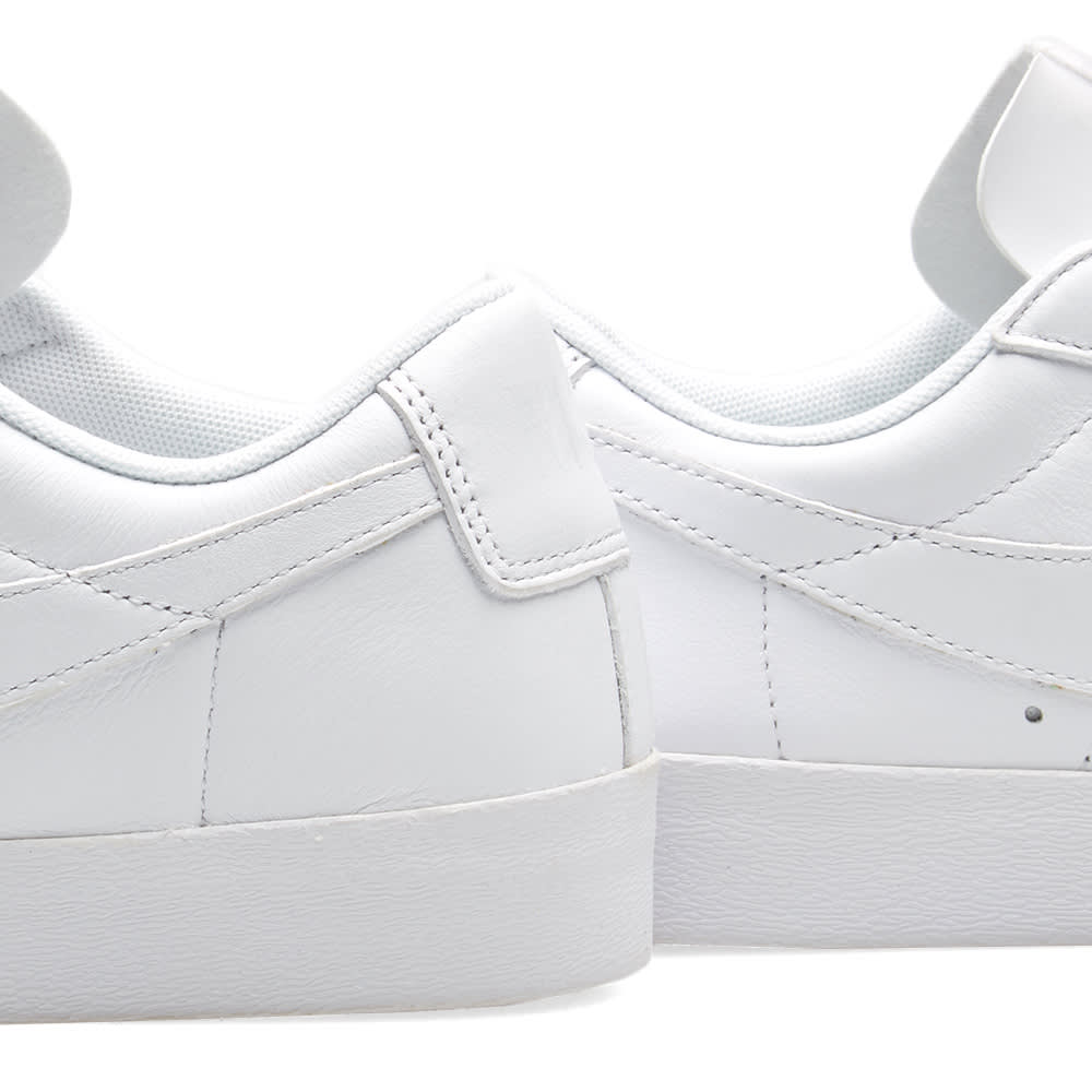 blazer low all white