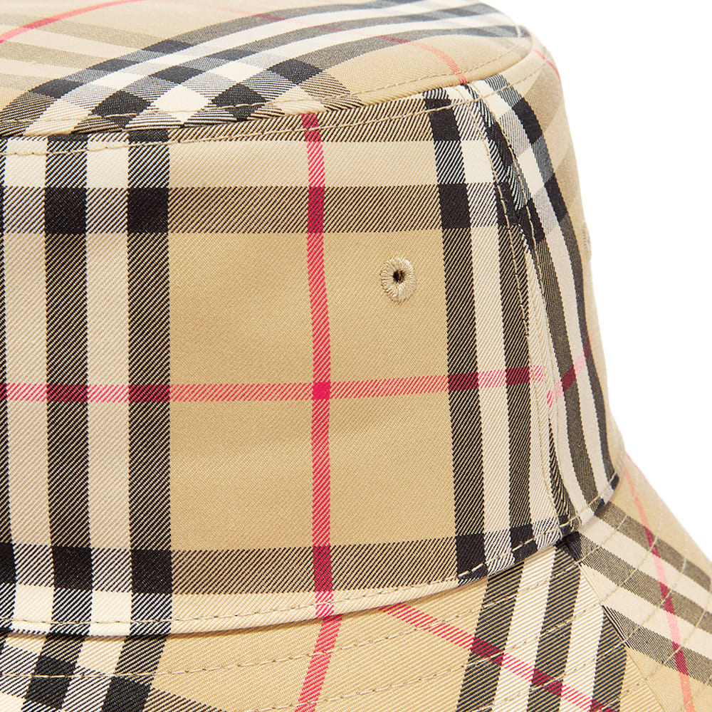 pink burberry bucket hat