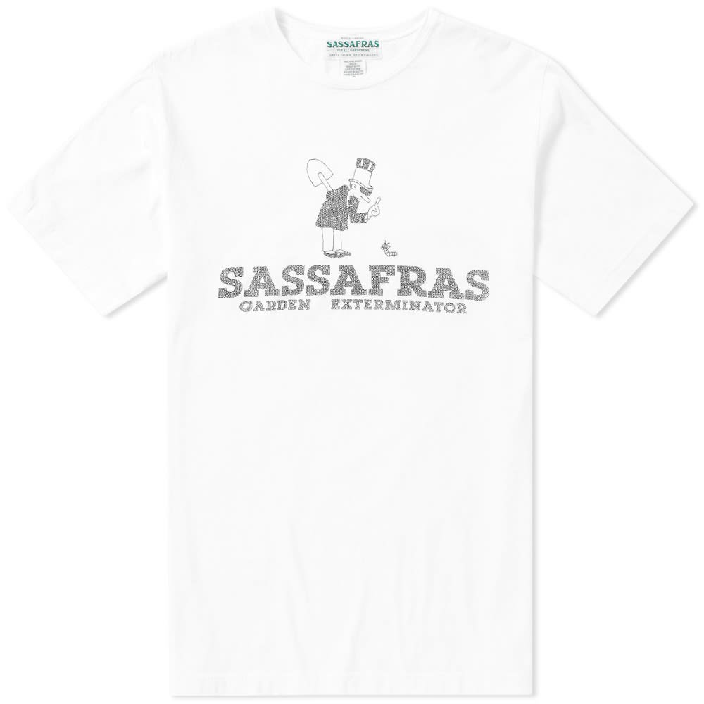 Work, military and outdoor wear come together to inspire the creative outputs of Japanese label Sassafras. Since its founding in 2004, this brand continues to produce functional, comfortable and heavy duty menswear apparel. 
The Exterminator Tee comes cut from pure cotton. Its Japanese made construction is decorated with a playful green fingered inspired print to the chest and it comes finished neatly with a narrow and ribbed crew neckline.  

100% Cotton
Printed Design to the Chest
Ribbed Crew Neckline
Made in Japan