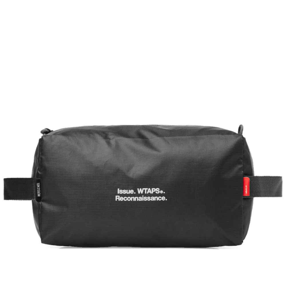 WTAPS and Herschel Supply Co. have combined their distinctive style to produce a range of military basics for the modern man. A wash bag to keep all your grooming essentials safely stored in one place, the lightweight 70D ripstop and army-inspired hues round off the military influences. The main compartment zips open to reveal ample storage space for hair products, aftershave, skincare and whatever else the today’s trooper needs to combat everyday duties.

70D Ripstop Nylon Shell
Zip Closure
Printed Dual Branding