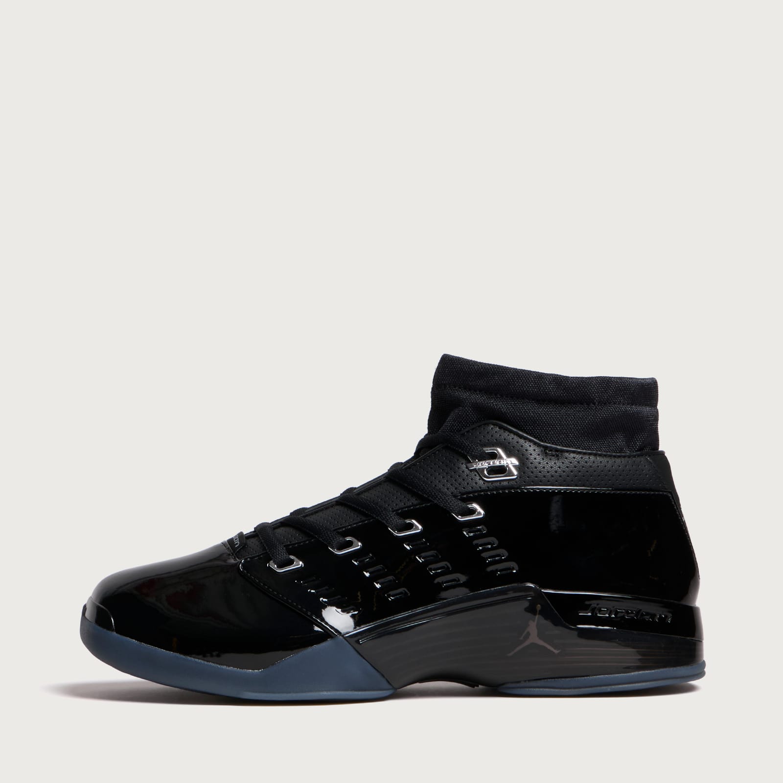 Air Jordan 17 Low SP Sneaker