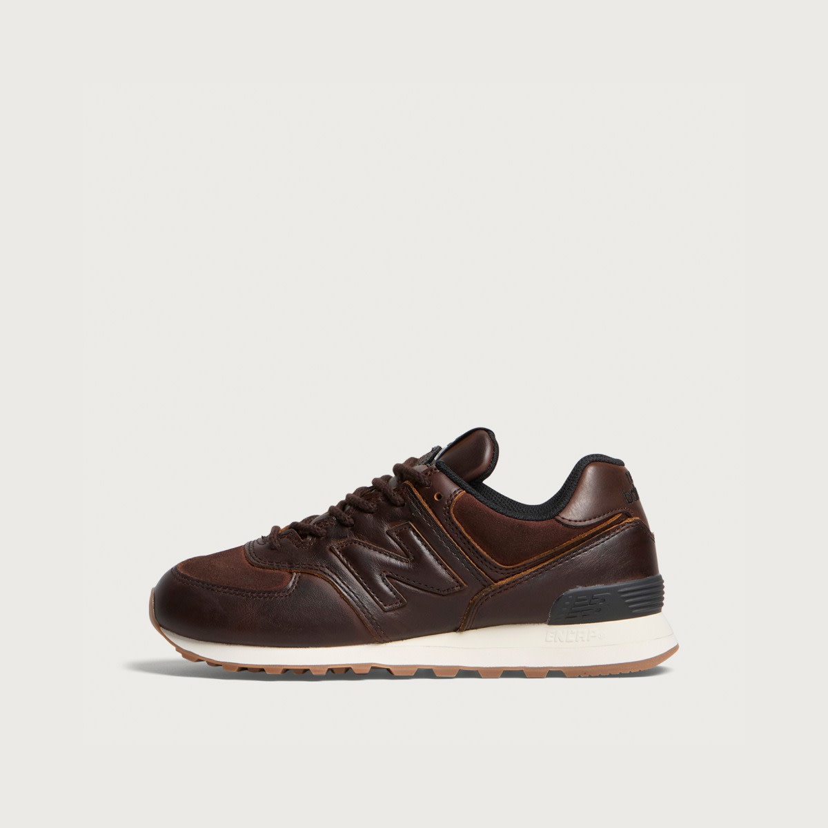 New Balance Women's 574 Sneaker in Pumpernickel/Sea Salt, Size UK 4.5