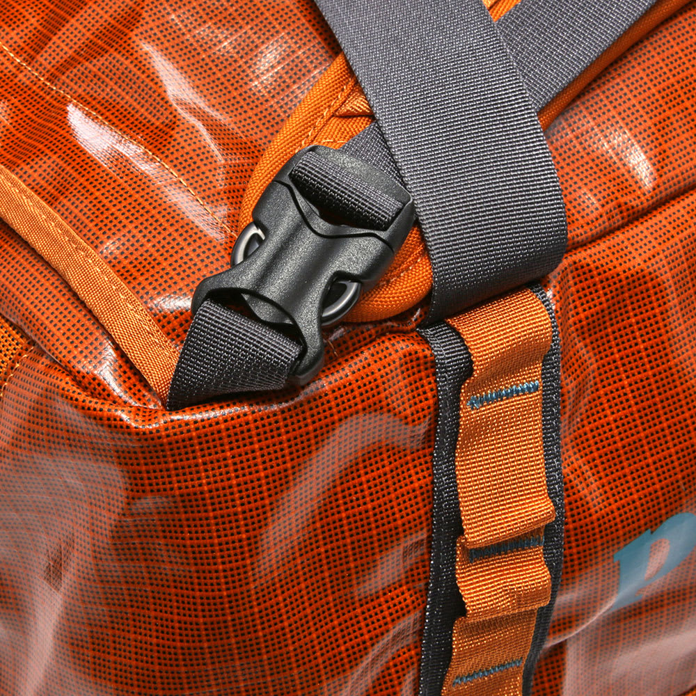 Patagonia Black Hole 40L Duffel Hammonds Gold END. (TW)