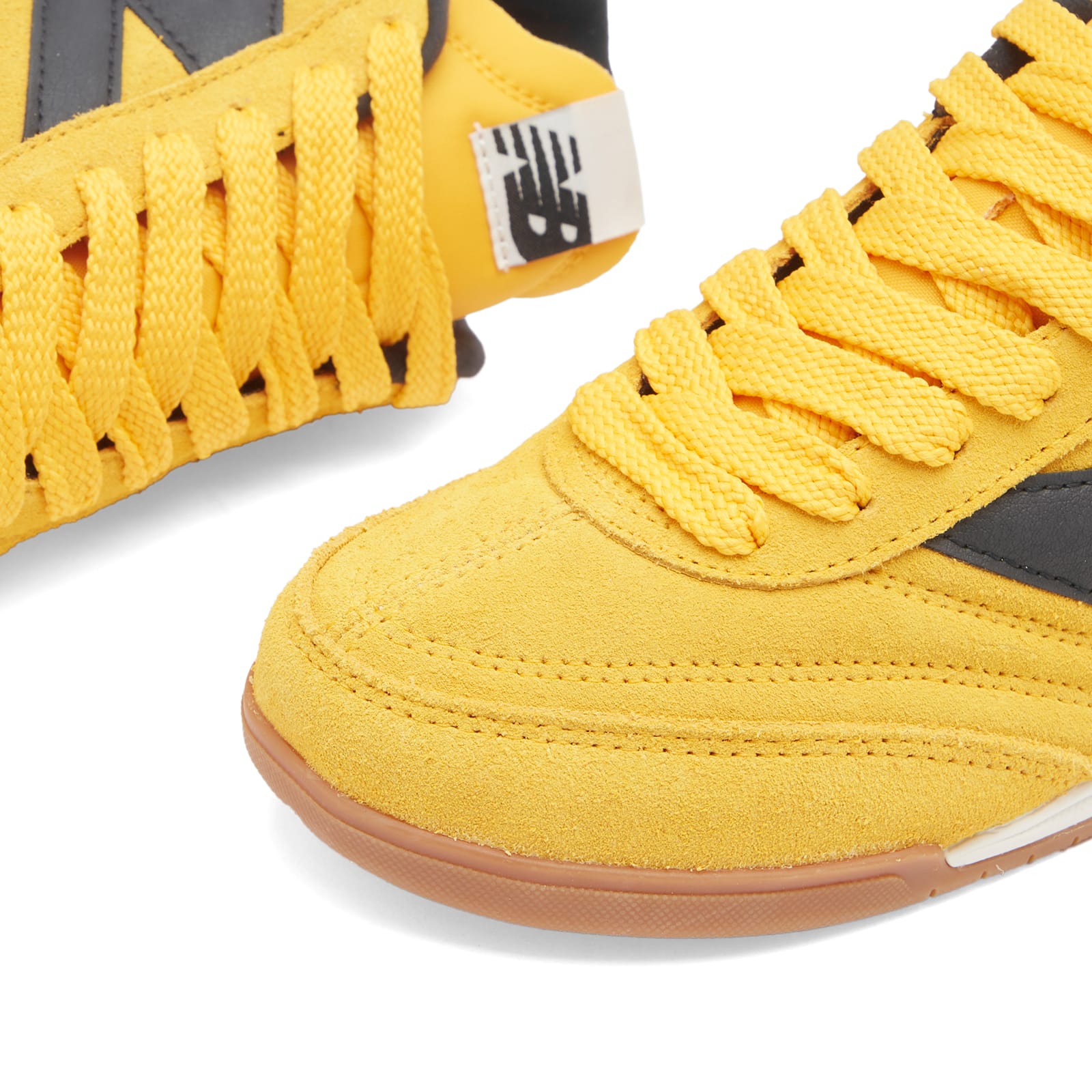 New Balance URC42BC Sneakers Marmalade - Curated Menswear