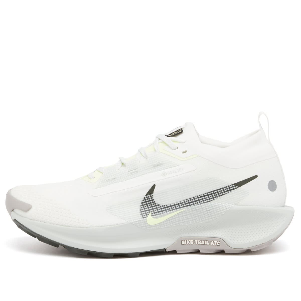 tac108　 Pegasus17 Nike releases Special Edition North Carolina Tar Heels Air