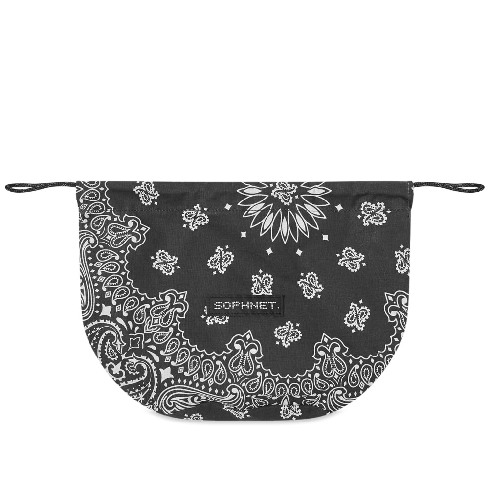 Take the season’s styling into your hands with the arrival of SOPHNET.'s Aloha purse, delivered here with alternating sides. Prepped to mirror your mood, the cotton design welcomes the brand’s seasonal bandana print to its face, while reversing to reveal a breezy tropical vision; securing simply with drawstring adjustments, the pouch-like construction is branded with pride to both outers.

100% Cotton
Reversible
Drawstring Closure
Woven Brand Patch
Woven Brand Tab