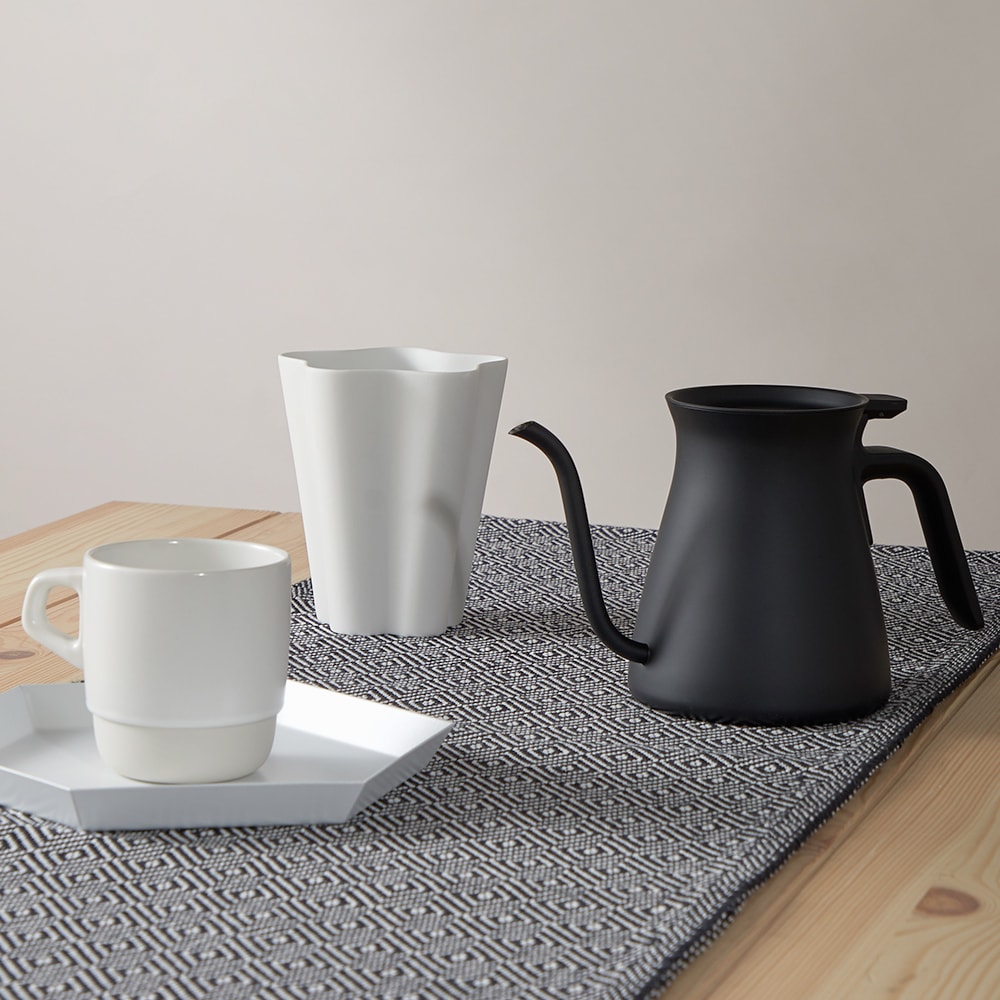 HAY Iris Vase Small Off White END. (ES)