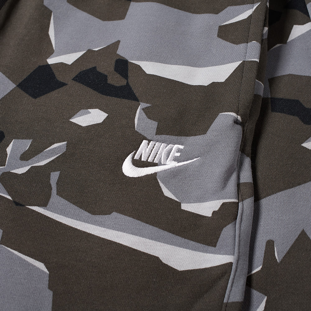 Nike Club Camo Sweat Pant Grey, Anthracite & White | END. (US)