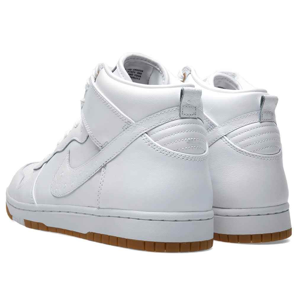 nike dunk comfort premium