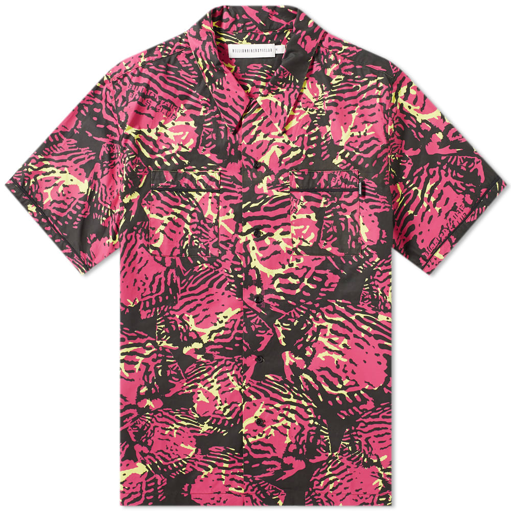 Heading to the deep blue sea, Billionaire Boys Club take inspiration from colourful sea marine for this eye-catching shirt. Wrapped in a vibrant pink and yellow 'fish camo', the cotton-rich design is signed off with the streetwear label's namesake, subtly stamped throughout for a bold finish. 

100% Cotton
Camp Collar
Button Closure
2 Patch Pockets
Woven Brand Tab