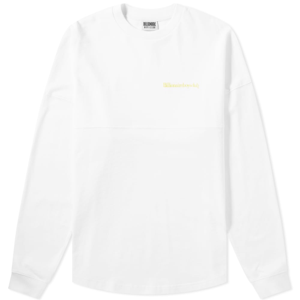 Bringing a touch of minimal Americana to your seasonal selection, this white ‘Cut and Sew’ tee is a panelled piece from Billionaire Boys Club. Decorated simply with raised yellow branding, the long-sleeved layer is framed comfortably with rib knit edging.

100% Cotton
Printed Branding 
Ribbed Crewneck & Cuffs 
Curved Hem