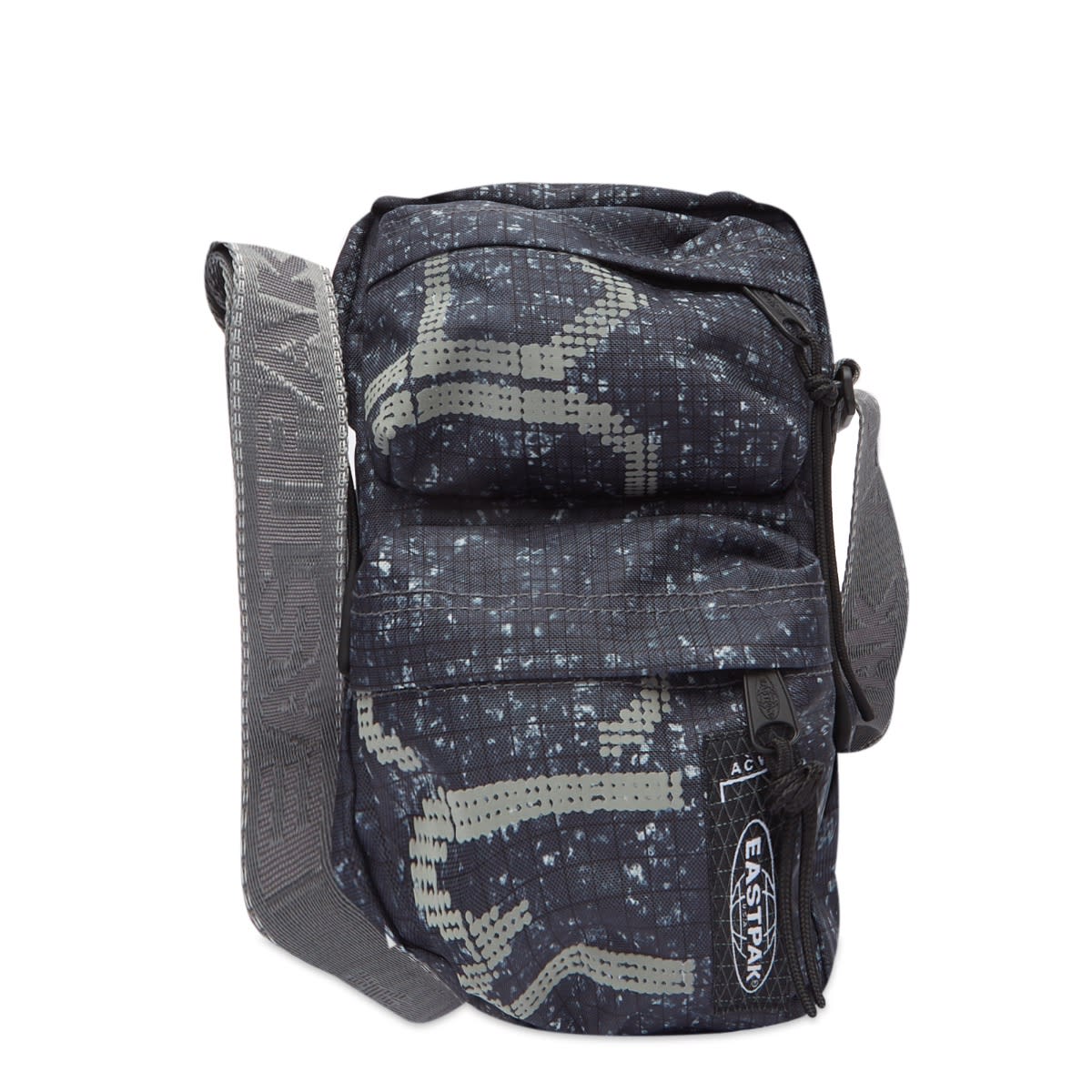 ★送料・関税込★A COLD WALL★EASTPAK CAMO POUCH★ A-Cold-Wall* Eastpak Pouch - Black Camo - ACWUG095 | OUTBACK