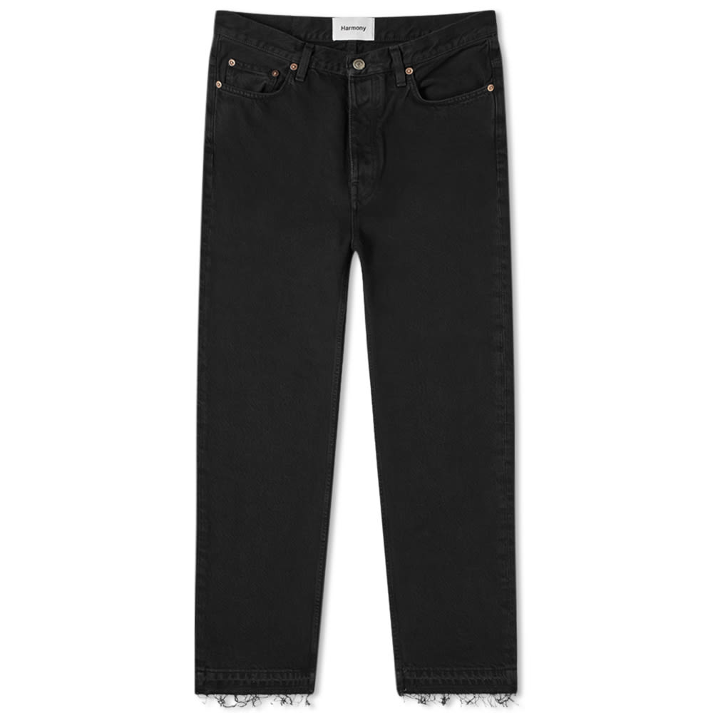 black cropped jean