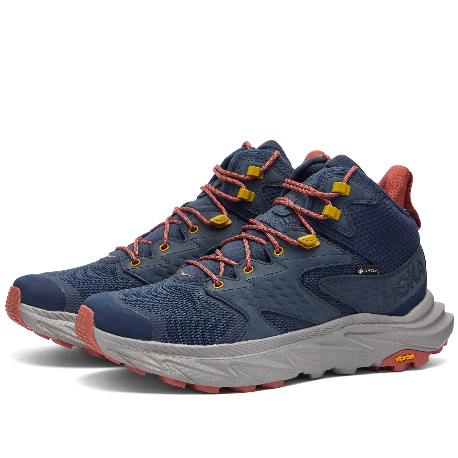 hoka one one anacapa gtx