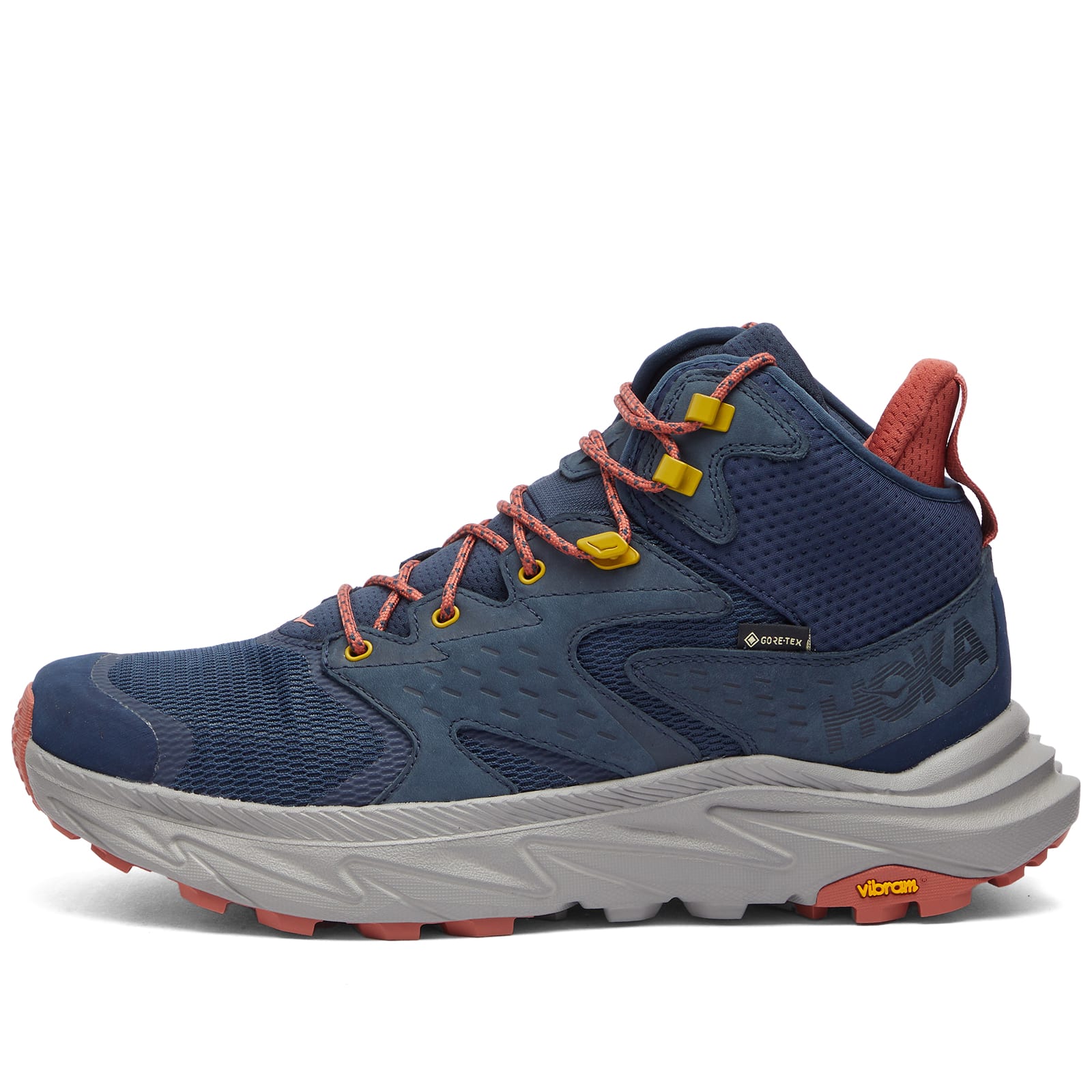 hoka one one anacapa