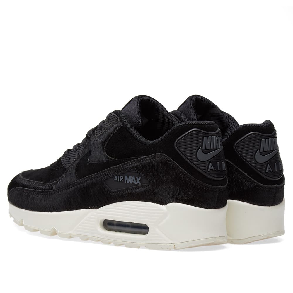 nike lx 90